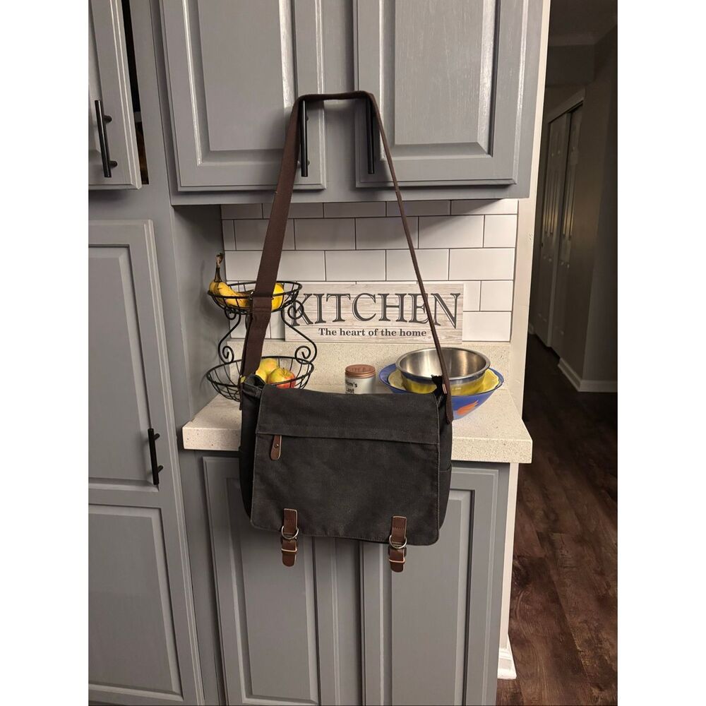 Messenger bag - image 1